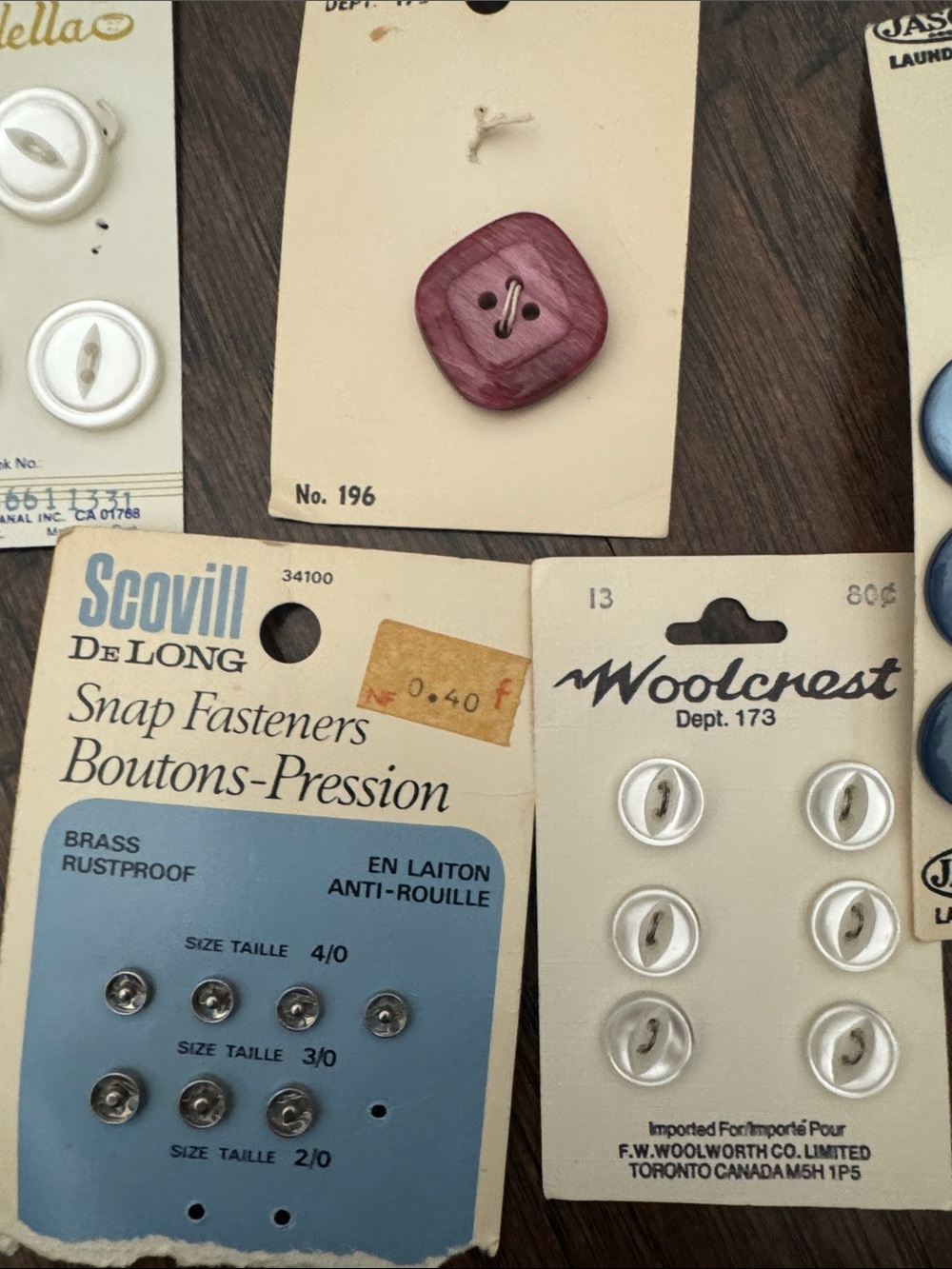 Vintage Buttons Set - Picture 7 of 10